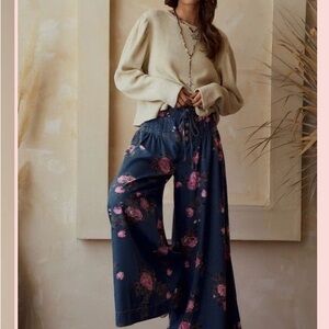 Floral Wide-Leg Pants